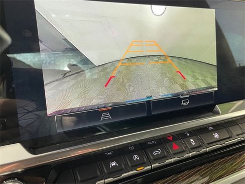 Used 2022 GMC Sierra 1500 Elevation image 8