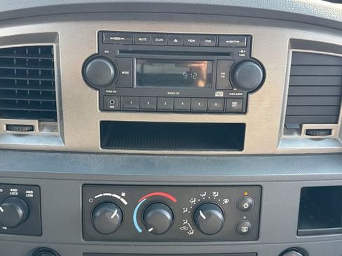 Used 2007 Dodge Ram 1500 Truck SLT AWD/4WD image 25