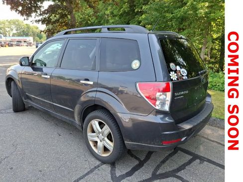 Used 2010 Subaru Forester 2.5X Limited AWD/4WD image 8