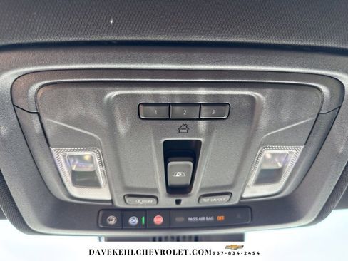 Used 2024 Chevrolet Silverado 1500 ZR2 w/ Technology Package image 15