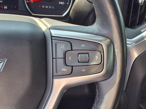 Used 2022 Chevrolet Silverado 1500 LTZ w/ LTZ Convenience Package II AWD/4WD image 17