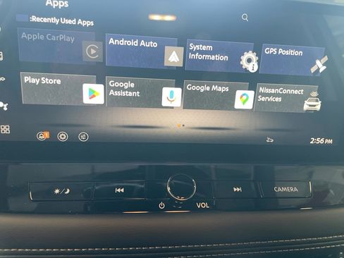 Used 2024 Nissan Rogue SL AWD/4WD image 16