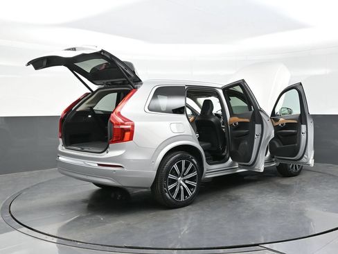 Used 2023 Volvo XC90 B6 Plus w/ Protection Package Premier AWD/4WD image 43