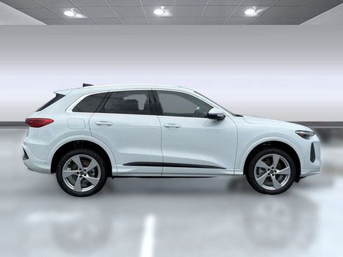 New 2026 Audi Q5 Premium AWD/4WD image 8