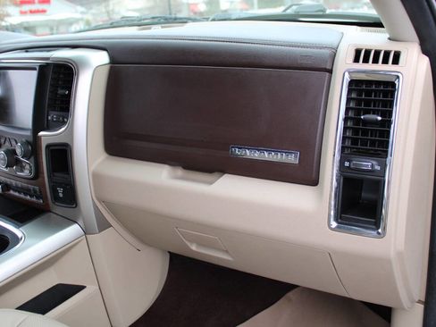 Used 2017 RAM 1500 Laramie w/ Convenience Group image 47