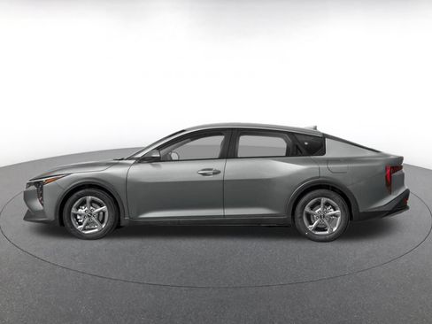 Used 2025 Kia K4 FWD image 3