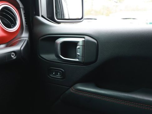 Used 2019 Jeep Wrangler Unlimited Rubicon image 25