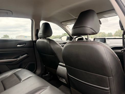 Used 2023 Nissan Altima 2.5 SR image 16