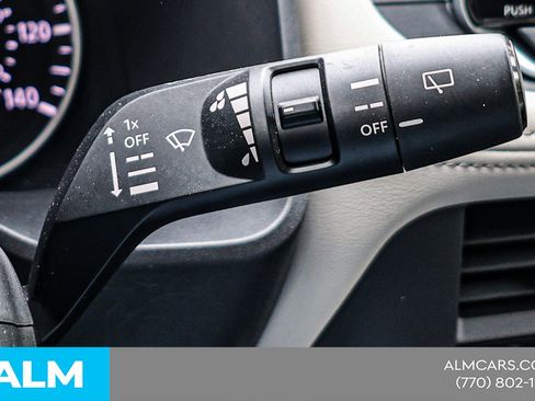 Used 2025 Nissan Rogue SV FWD image 26