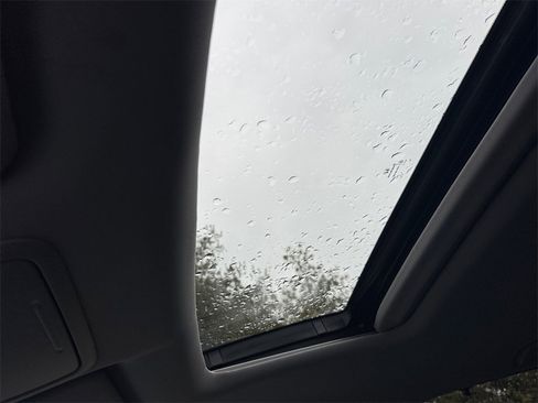 Used 2021 Honda Pilot Special Edition image 27