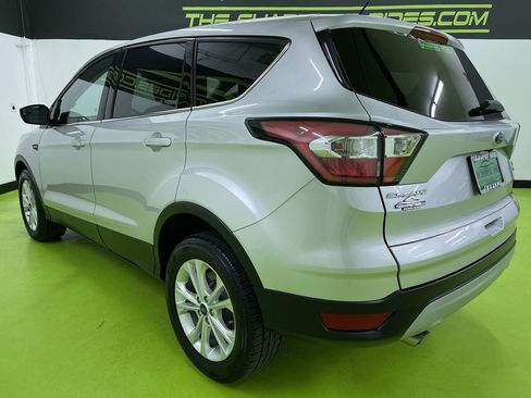 Used 2017 Ford Escape SE image 7