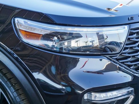 Used 2023 Ford Explorer ST-Line w/ Class IV Trailer Tow Package image 11