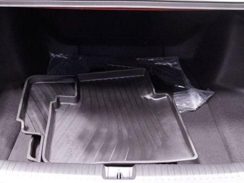 Certified 2025 Honda Accord LX image 21