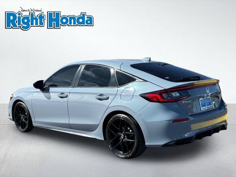 Certified 2023 Honda Civic Sport image 4