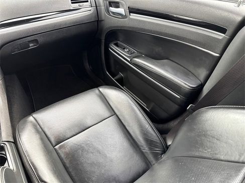 Used 2021 Chrysler 300 S w/ S Model Appearance Package image 15