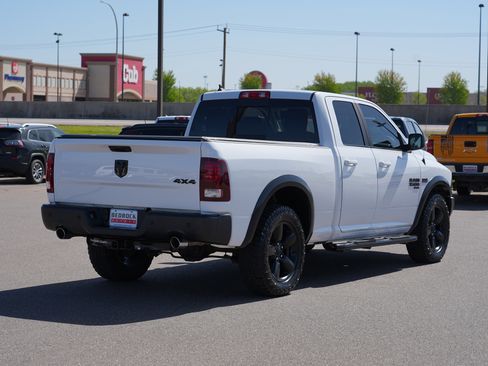 Used 2019 RAM 1500 Classic Warlock AWD/4WD image 3
