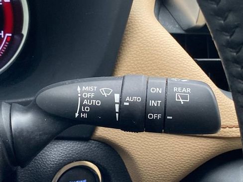 Used 2019 Toyota RAV4 Limited w/ Advanced Technology Package image 24