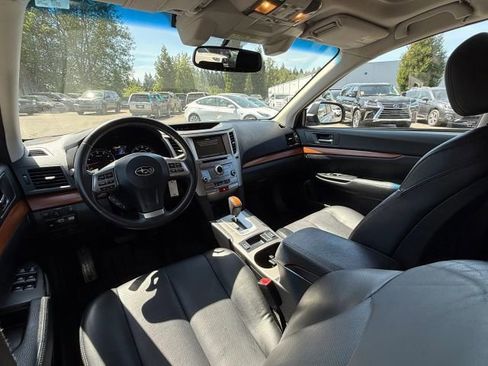 Used 2014 Subaru Outback 2.5i Limited AWD/4WD image 27