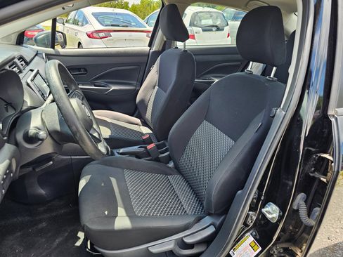 Used 2024 Nissan Versa S w/ Trunk Package FWD image 4