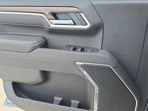 New 2026 Chevrolet Silverado 1500 LT w/ All Star Edition Plus image 28