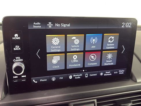 Used 2025 Honda Pilot TrailSport image 54