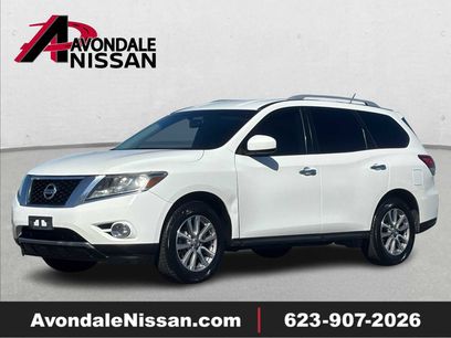 Used 2016 Nissan Pathfinder SV