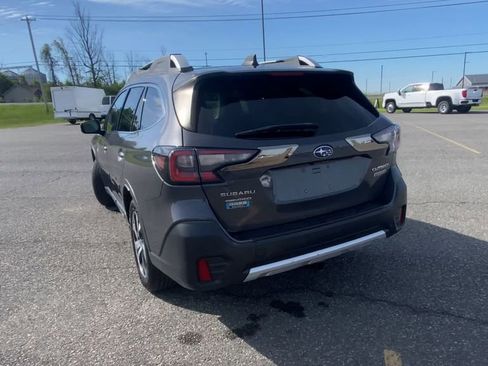 Used 2020 Subaru Outback Touring AWD/4WD image 7