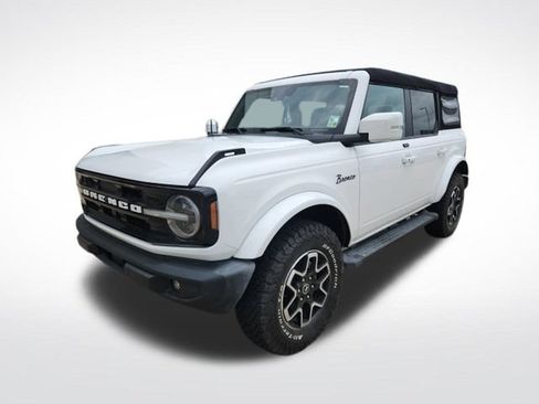 Used 2021 Ford Bronco Outer Banks AWD/4WD image 3