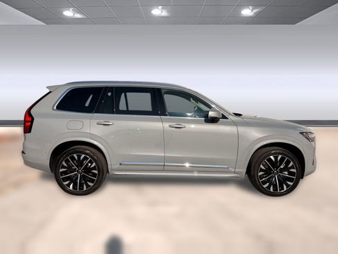 New 2026 Volvo XC90 B6 Ultra w/ Protection Package AWD/4WD image 8