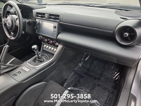 Used 2023 Toyota GR86 Premium w/ ALL Weather Mat Package (TMS) RWD image 15