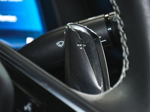 Used 2024 Chevrolet Corvette Stingray Convertible image 35