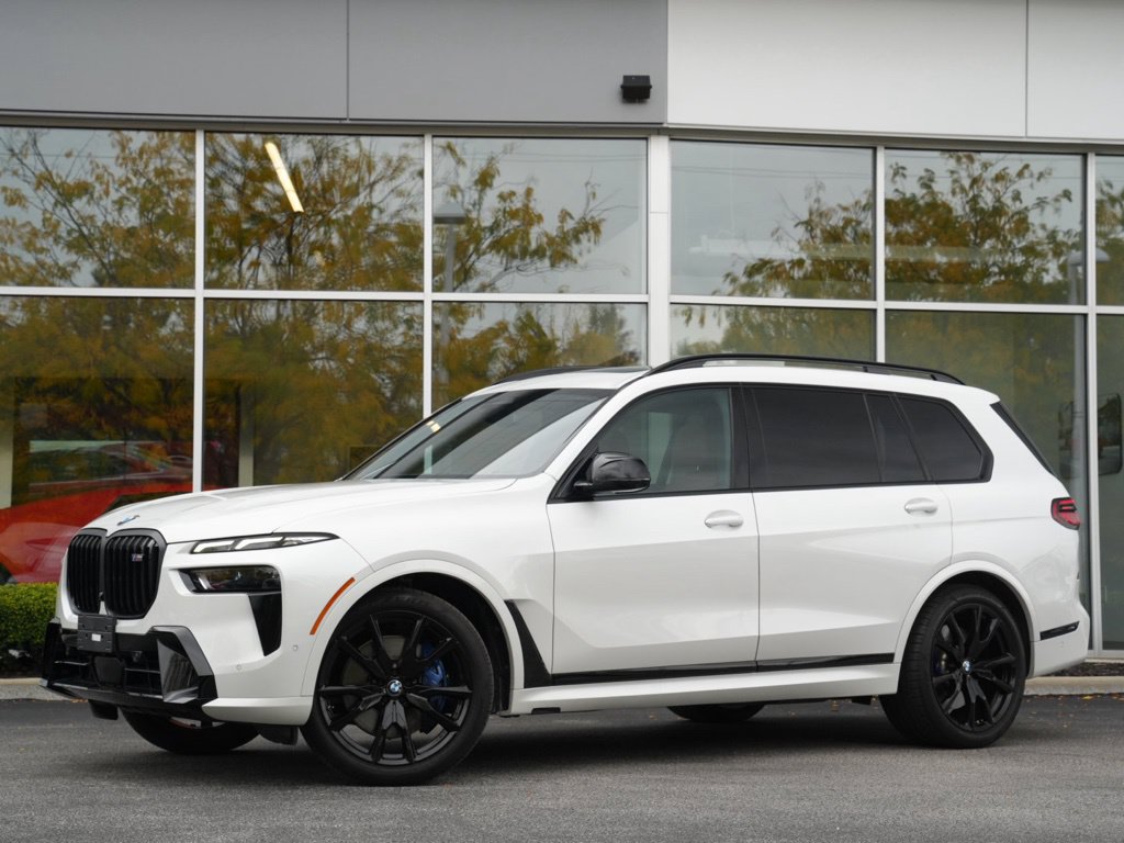 Used 2025 BMW X7 M60i w/ Executive Package AWD/4WD image 1