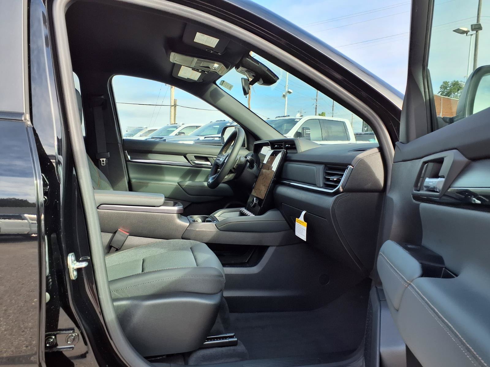 New 2027 GMC Terrain AT4 AWD/4WD image 18