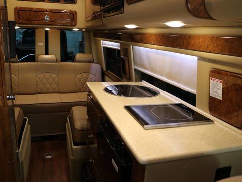 Used 2015 Mercedes-Benz Sprinter 3500 image 46