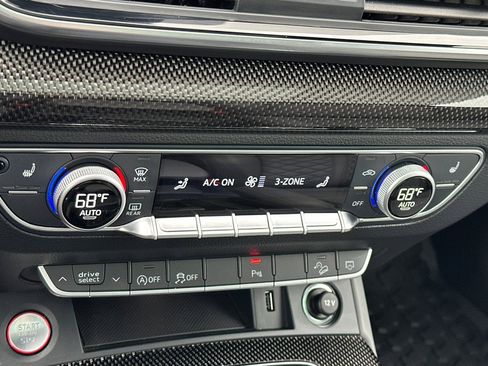 Used 2023 Audi SQ5 Premium Plus w/ Premium Plus Package image 24