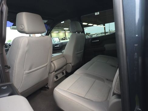 Used 2020 Chevrolet Silverado 1500 LT image 16