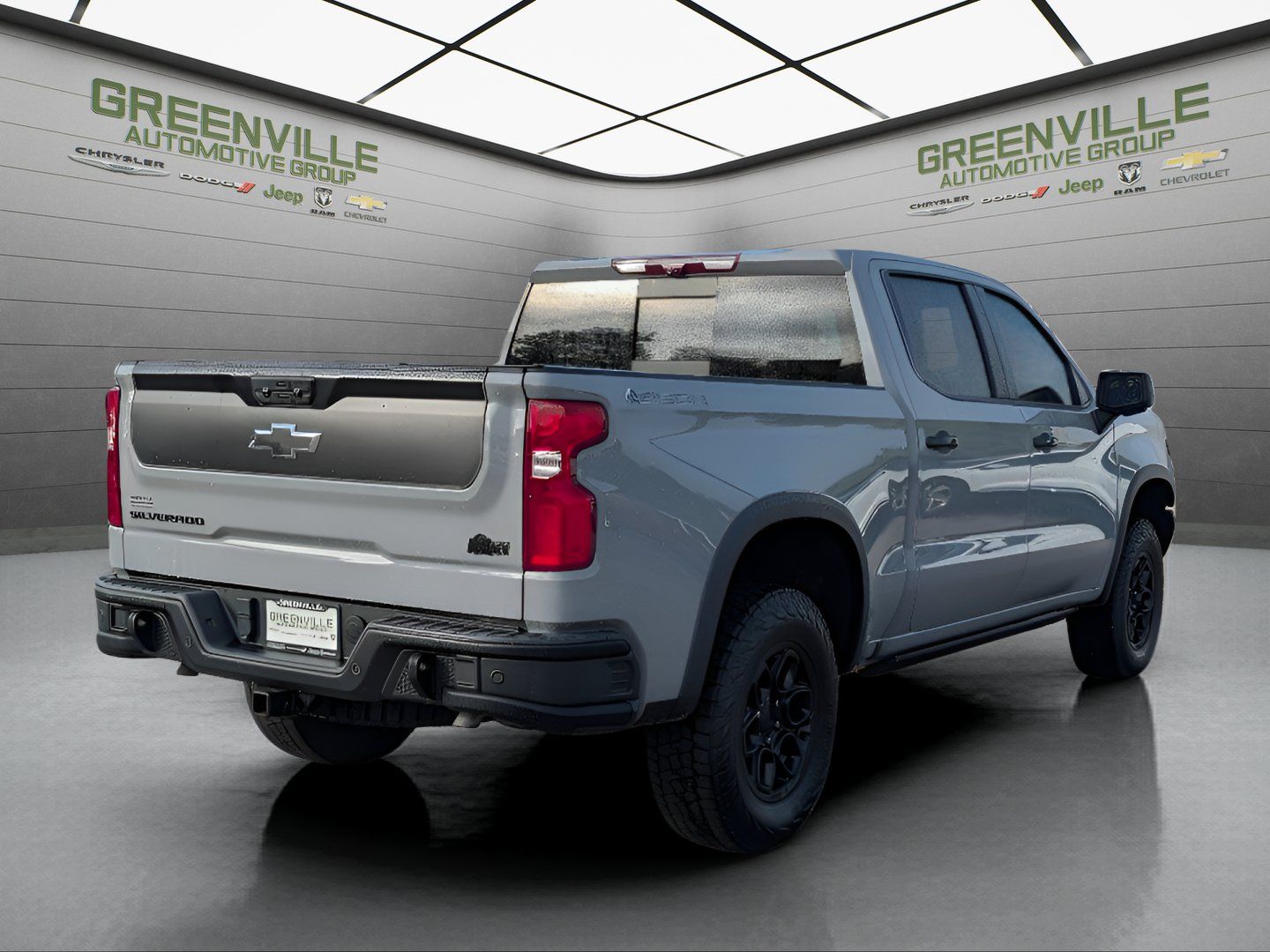 Used 2024 Chevrolet Silverado 1500 ZR2 w/ ZR2 Bison Edition AWD/4WD image 9
