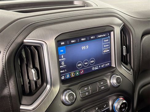 Used 2021 GMC Sierra 2500 Denali w/ Denali Black Diamond Edition image 14