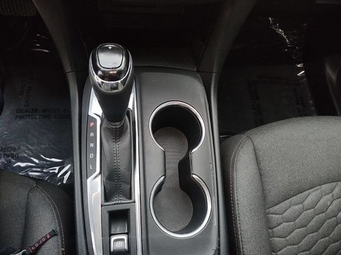 Used 2020 Chevrolet Equinox LT image 31