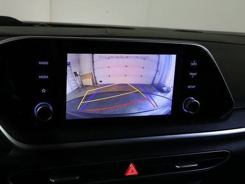 Used 2022 Hyundai Sonata SE FWD image 18