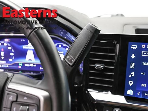 Used 2025 Chevrolet Silverado 1500 LT AWD/4WD image 12