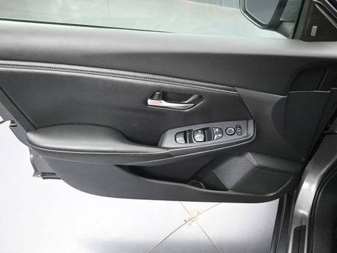 Used 2022 Nissan Sentra SV w/ Trunk Package FWD image 23