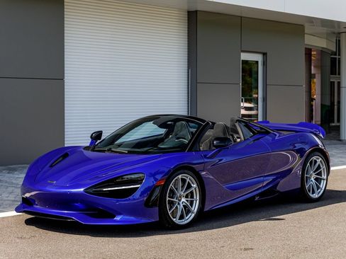 New 2026 McLaren 750S Spider RWD image 2
