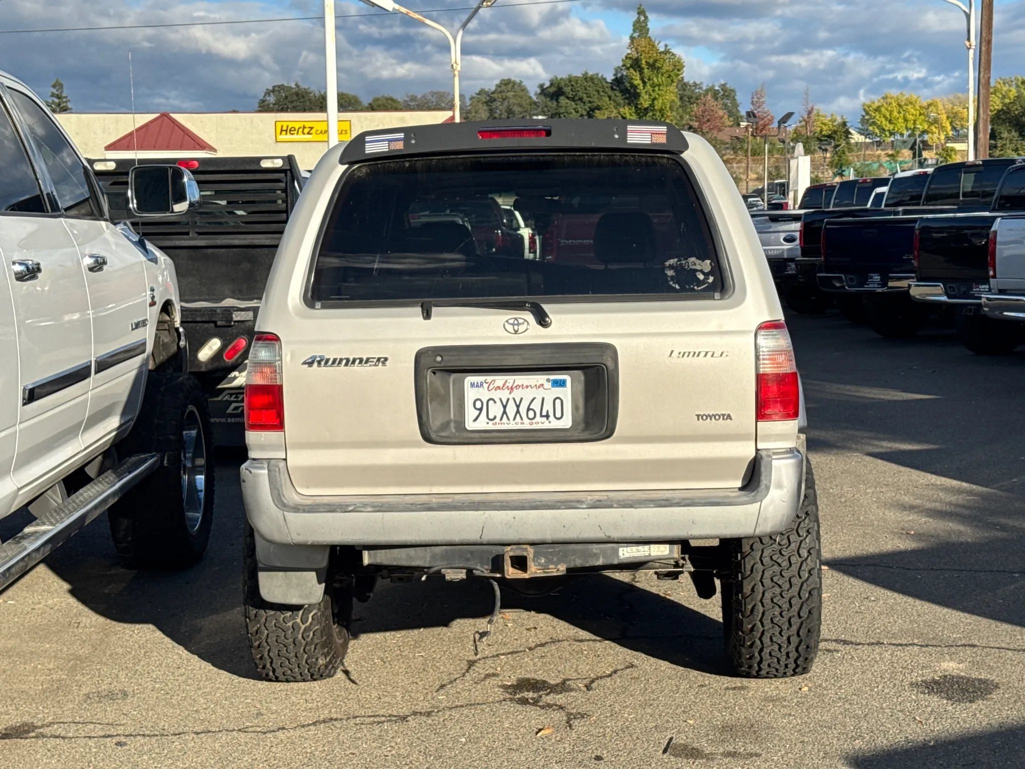 Used 1999 Toyota 4Runner Limited w/ Upgrade Value Pkg 5 AWD/4WD image 5