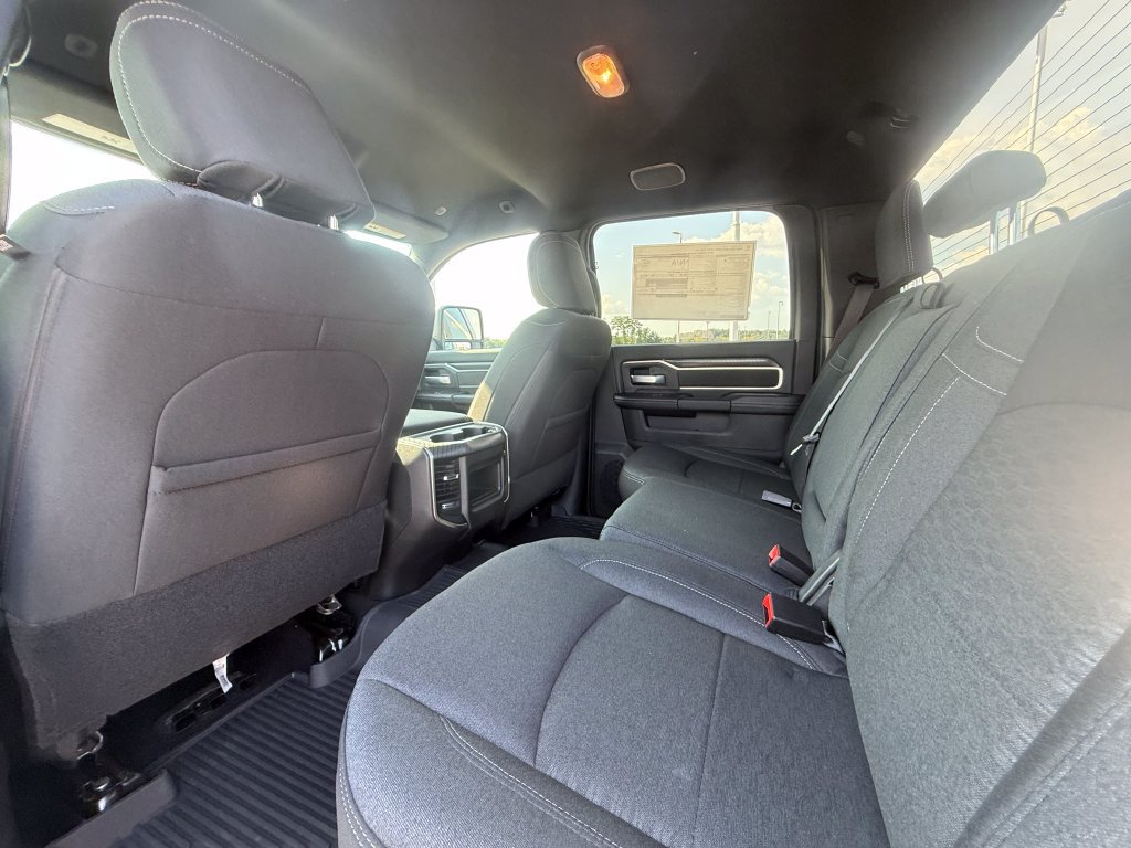 New 2027 RAM 2500 Big Horn AWD/4WD image 23