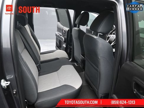 Used 2023 Toyota Tacoma TRD Sport w/ Advanced Technology Package image 31