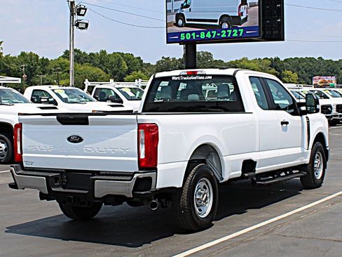 Used 2024 Ford F250 XL w/ XL Chrome Package RWD image 4
