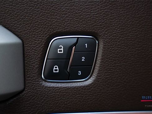 Certified 2019 Ford F150 King Ranch w/ Equipment Group 601A Luxury image 17