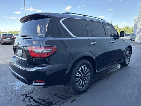 Used 2024 Nissan Armada SL w/ Midnight Edition Package AWD/4WD image 4