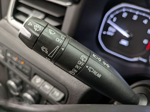 Used 2021 GMC Yukon Denali w/ Denali Ultimate Package image 16